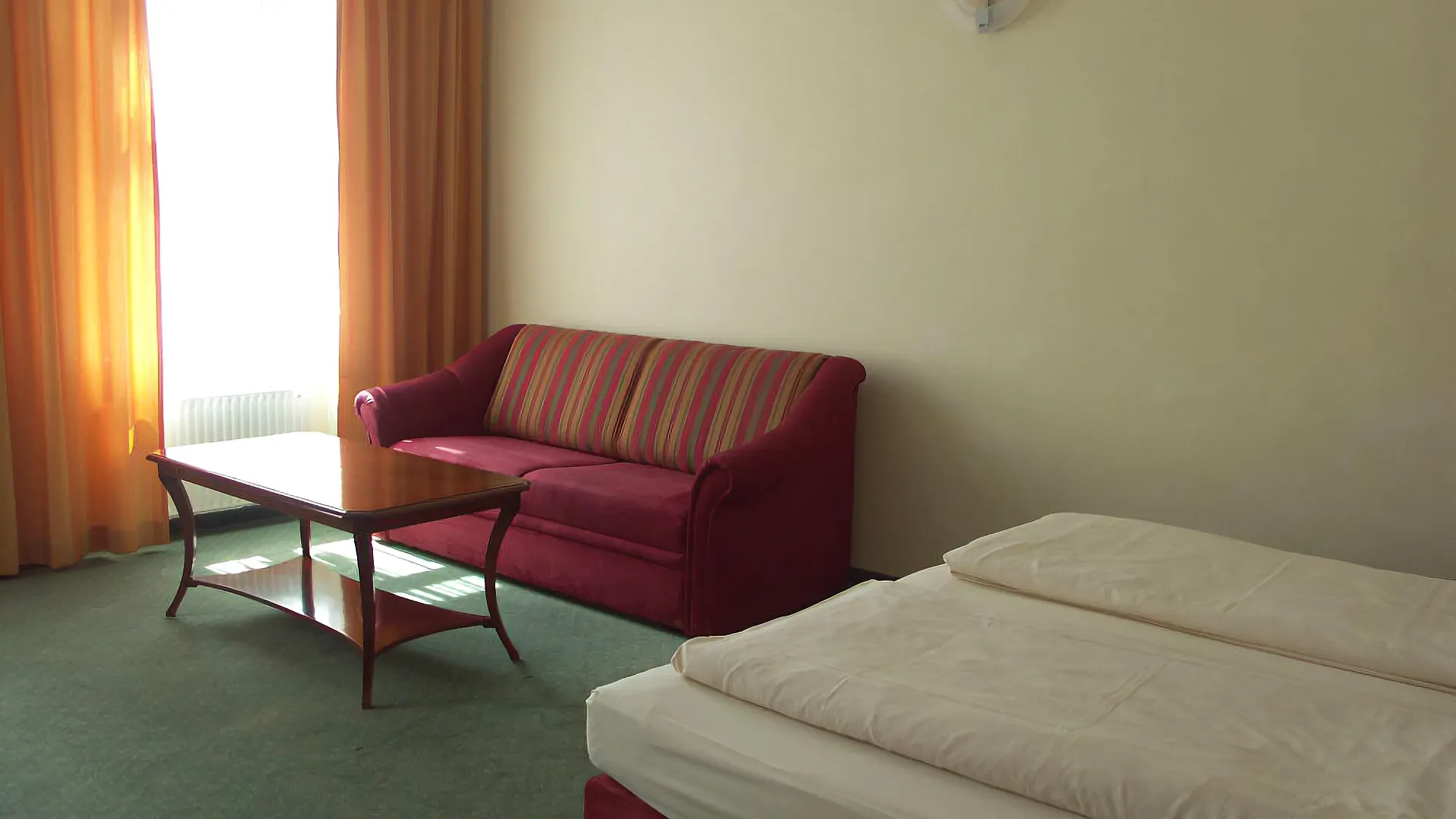 Altwienerhof Boutique Hotel 3*, Vídeň
